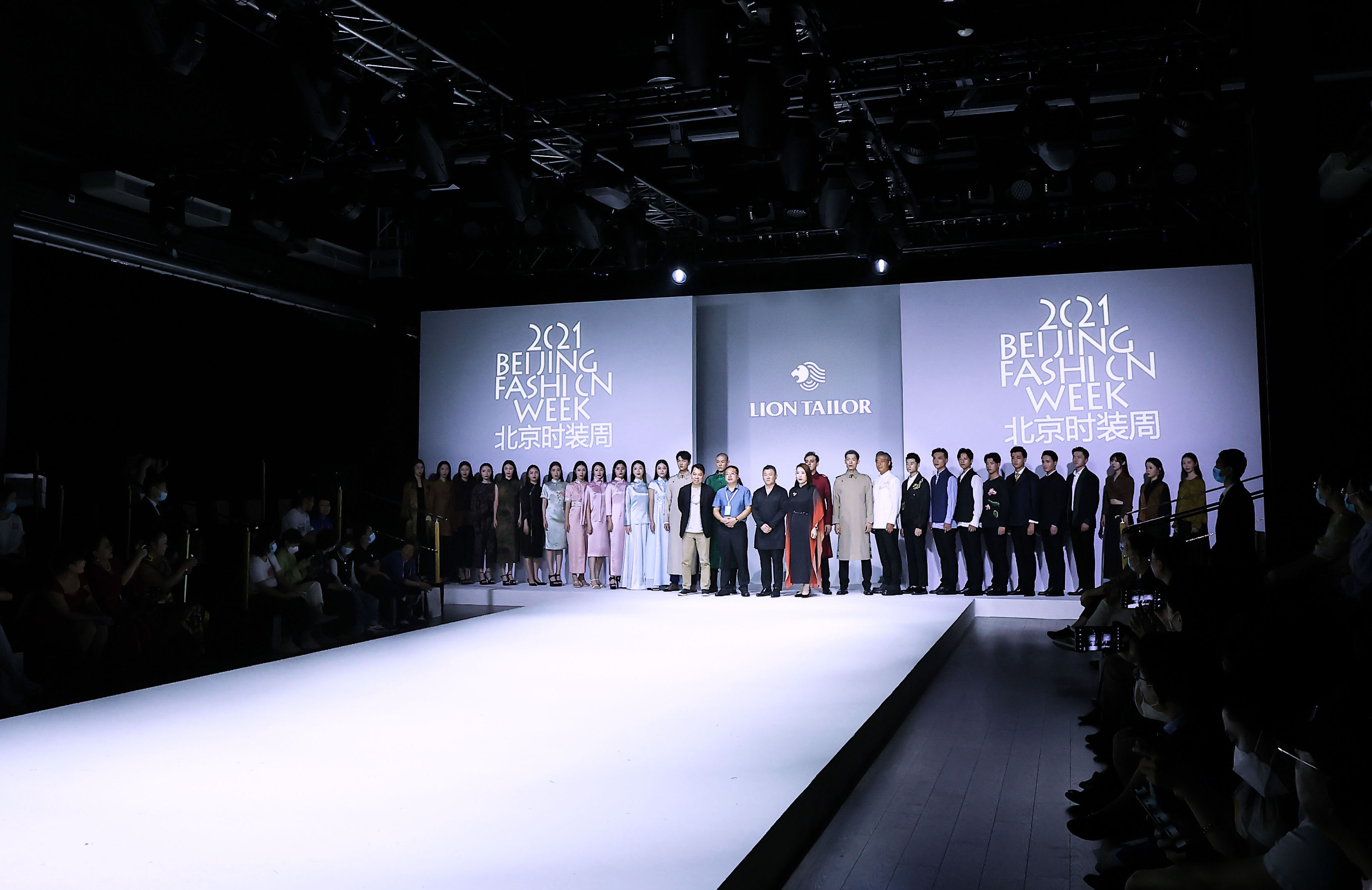 Liontailor亮相北京服裝周 Liontailor亮相北京服裝周
